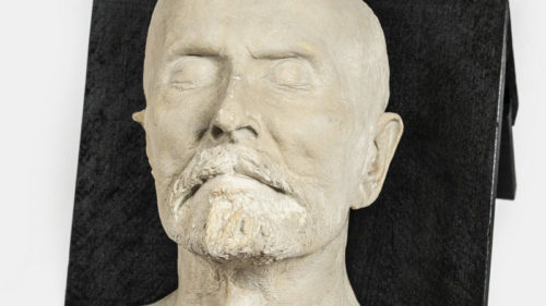 Posmrtná maska T. G. Masaryka.
