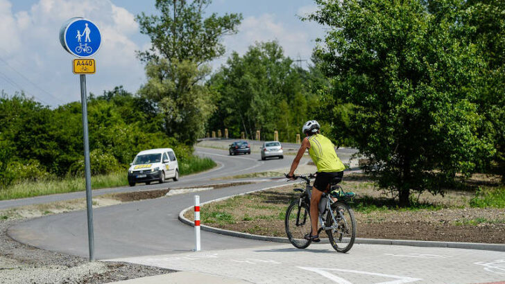 Běchovice a Horní Počernice spojuje nová cyklostezka