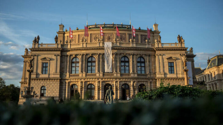 Dvořákova Svatá Ludmila v sobotu rozezní Rudolfinum i Palachovo náměstí