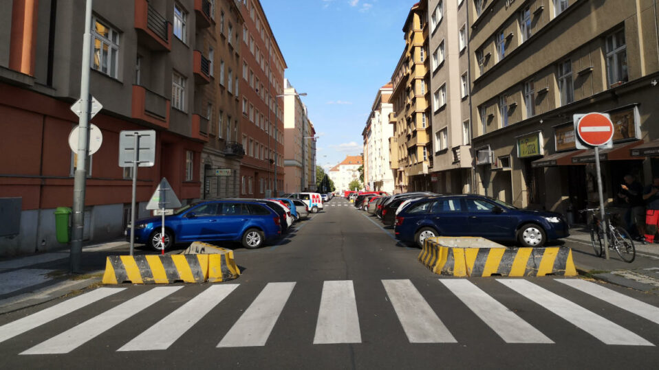 Slezská ulice trpí hlukem i nedostatkem zeleně. Radnice chystá revitalizaci