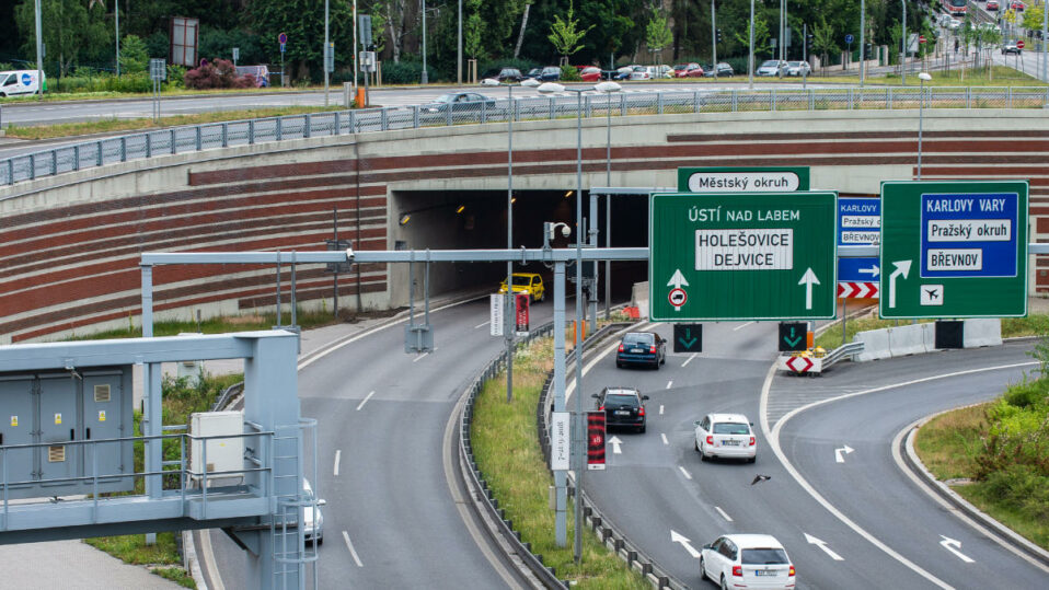 Noční uzavírka Brusnického a Dejvického tunelu