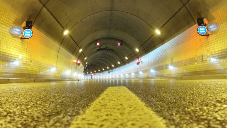 Noční uzavírka Brusnického a Dejvického tunelu kvůli pravidelné údržbě
