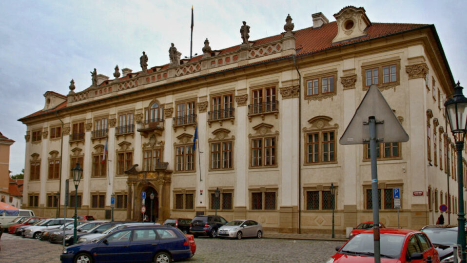 Nostický palác na Maltézském náměstí.