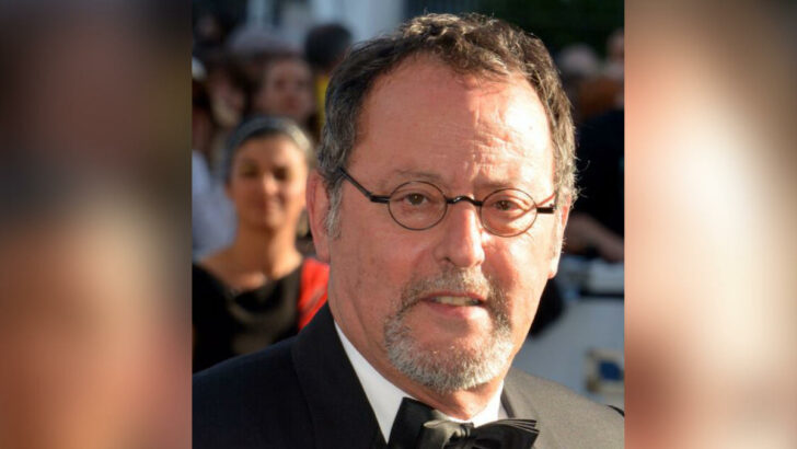 Jean Reno poslal povzbudivá slova českým zdravotníkům