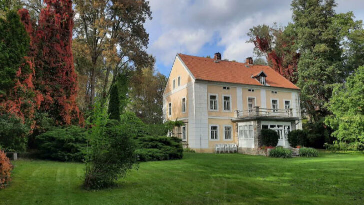 Památník Karla Čapka přichystal novou stálou expozici. Zaměří se i na Ferdinanda Peroutku