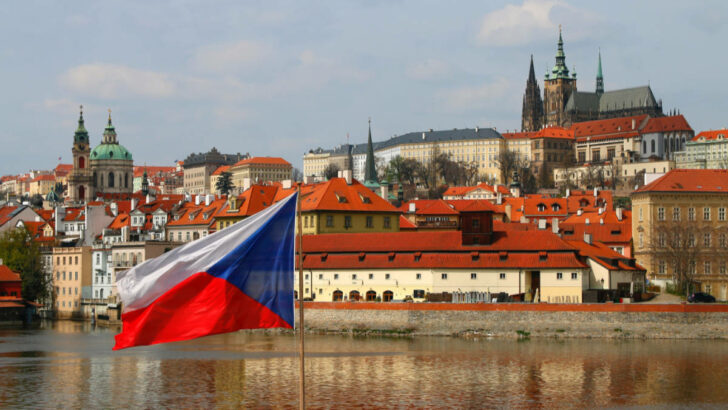Jan Hrušínský popsal, co by nová vláda měla udělat jako první