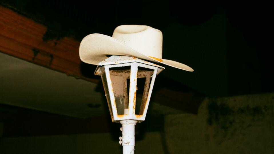 Symbol cowboyského stylu spojený s hudbou